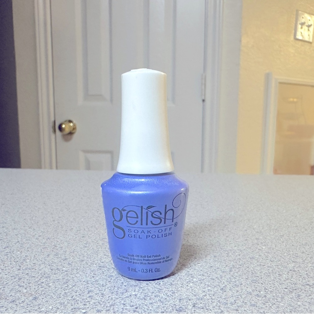 Gelish polish